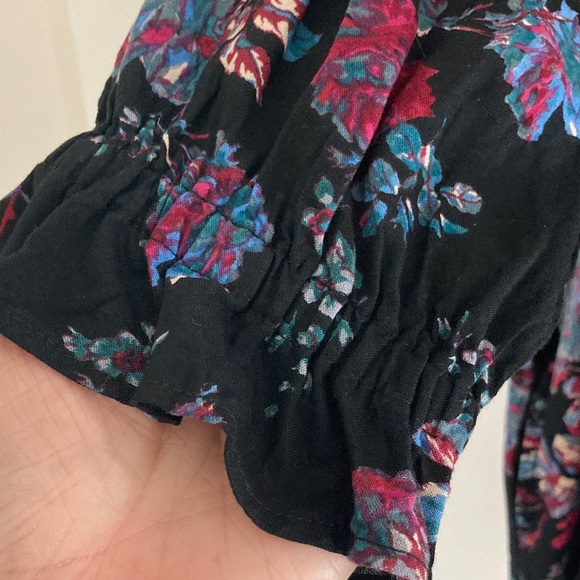 April Cornell Black Blouse with multi Blue Floral Design - Picture 6 of 6